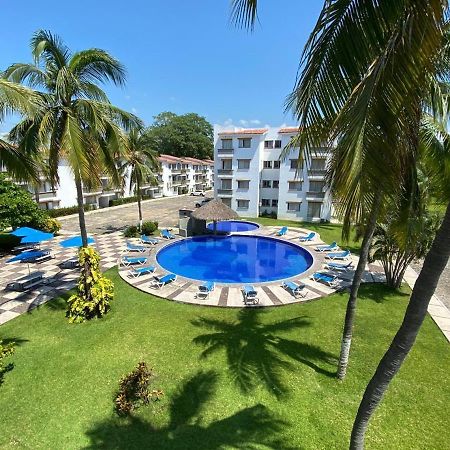 Manzanillo Pied A Terre Hotel Exterior photo